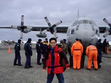 Chinese Antarctic expedition member Cao Jianxi arriving in Antarctica