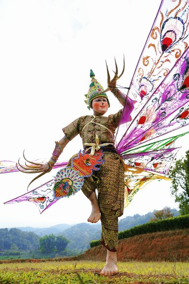 Dai dancer performs the traditional Ka Nang Nok dance