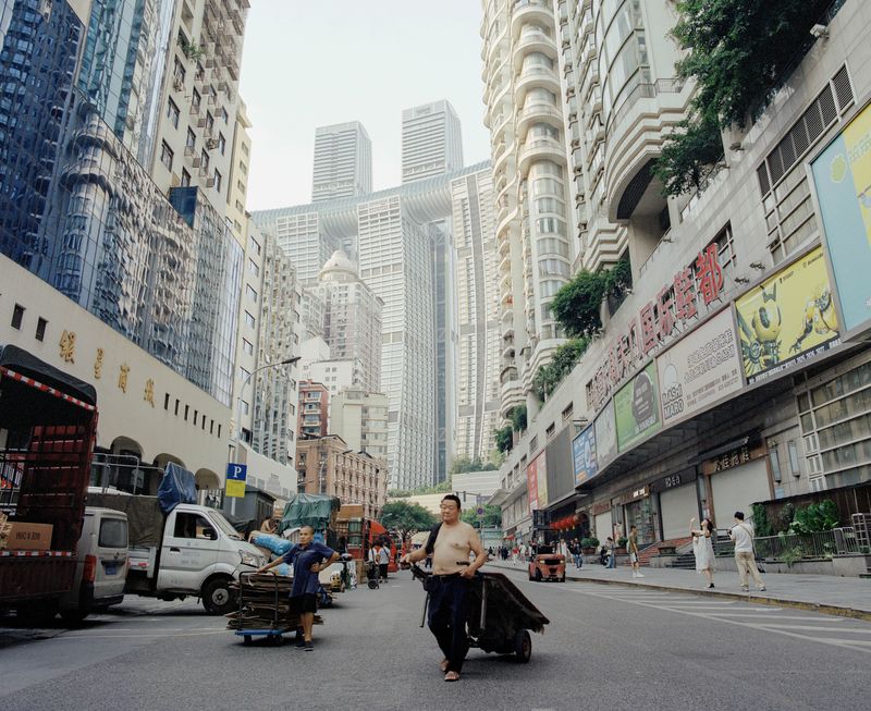 Chongqing’s renowned porters-for-hire, known as bangbang or “stick stick men,” is now a dying profession