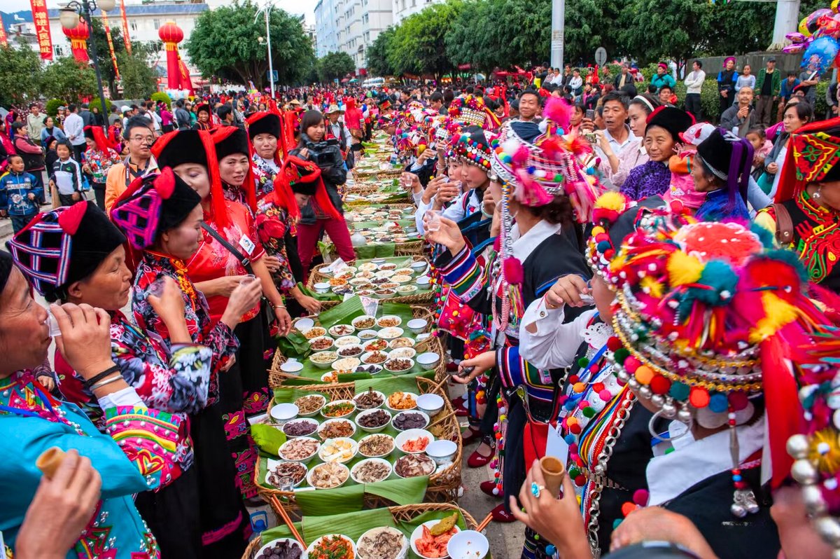 Local Hani people celebrating at 2023's Long Street Banquet