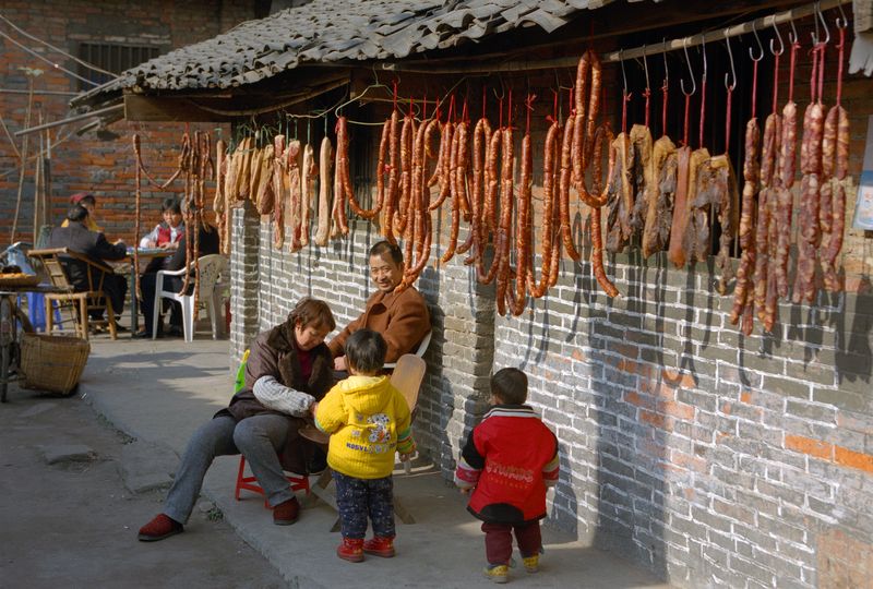 Sichuanese pork sausage