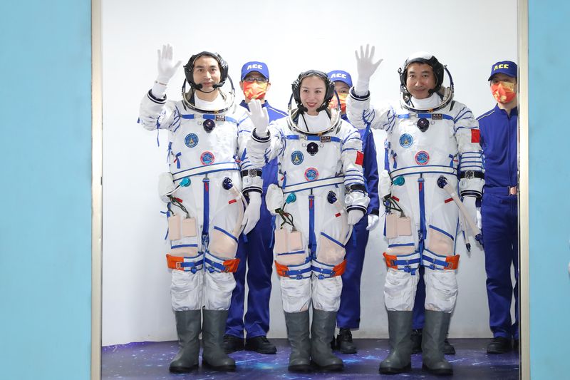 China first female astronaut Wang Yaping and her fellow astronauts at the launching ceremony of Shenzhen-13 spaceship