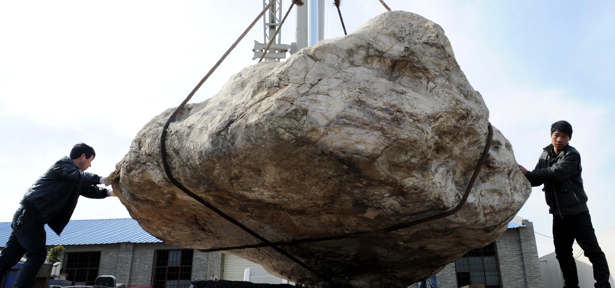 Jade rock from Kunlun Mountains