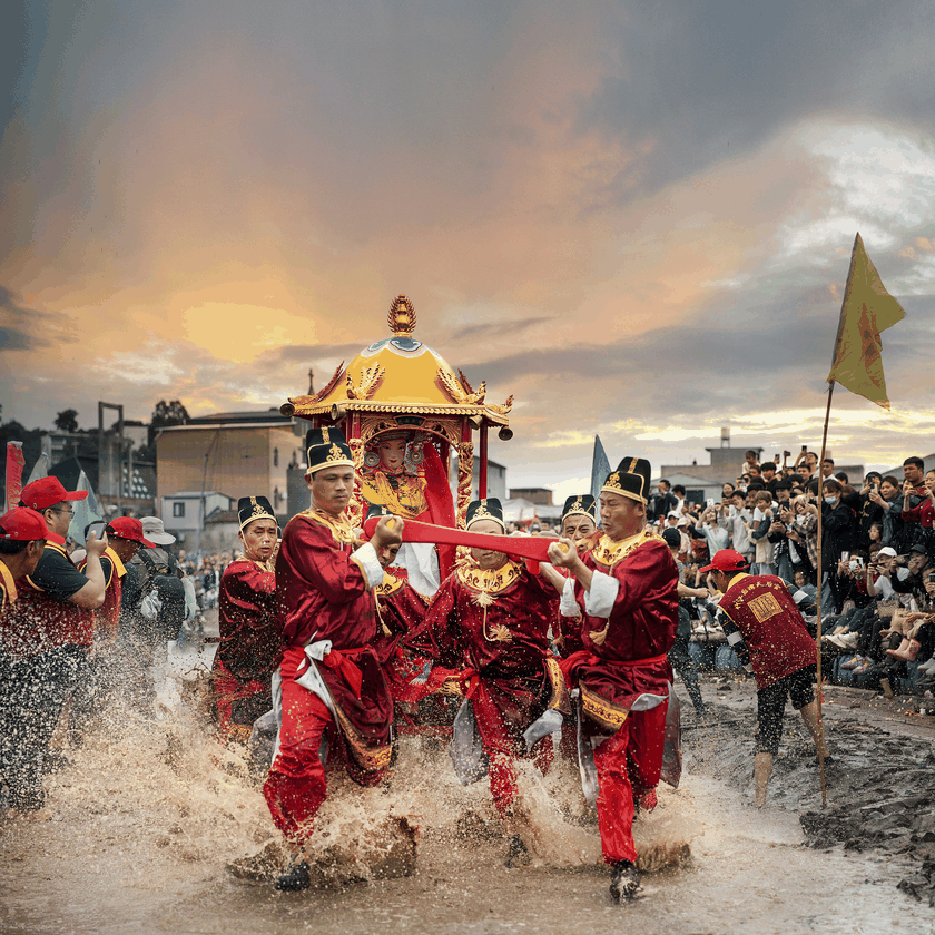 Walking Water Folk Activity Nindge, Fujian with Chinese sea goddess Mazu