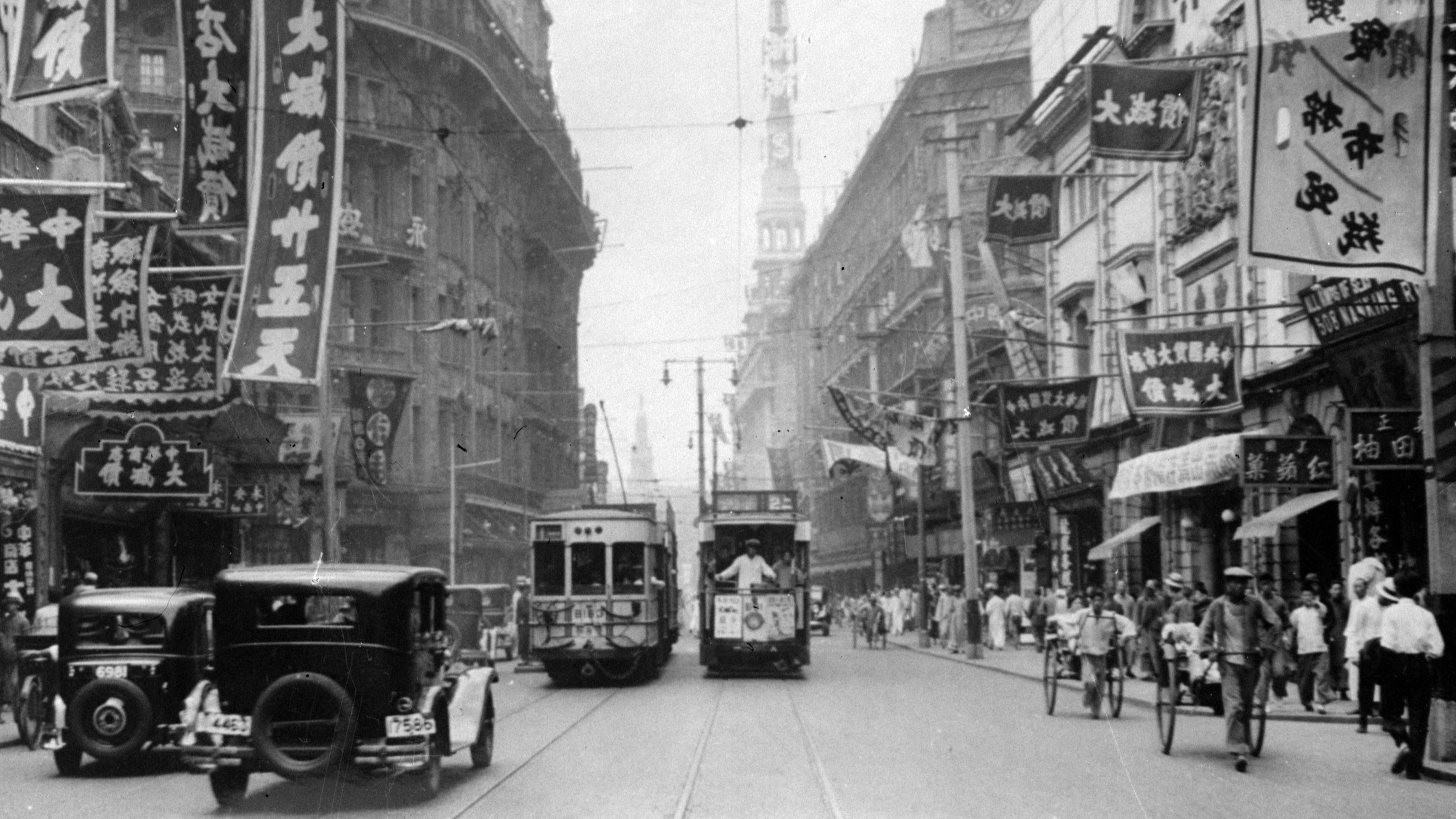 blossoms-shanghai-and-the-enduring-allure-of-the-1930s-paris-of-the