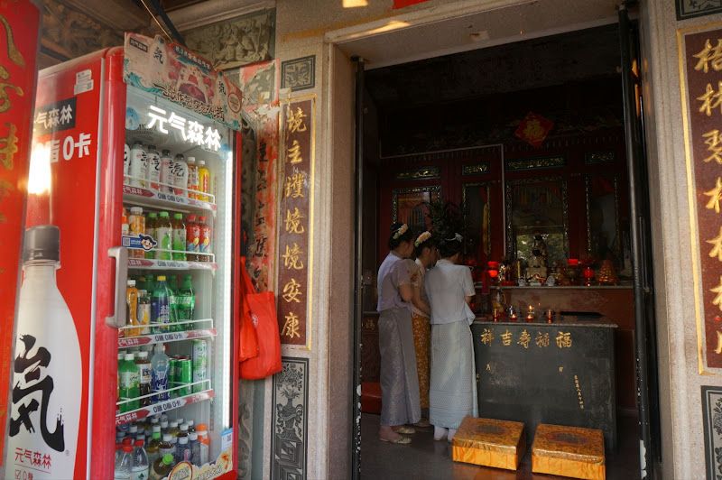 A shrine inside a convenience shop in a village in Quanzhou